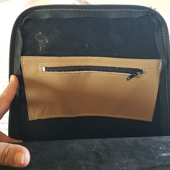 Skull | Hand Tooled Leather Backpack - Picture 5 of 11